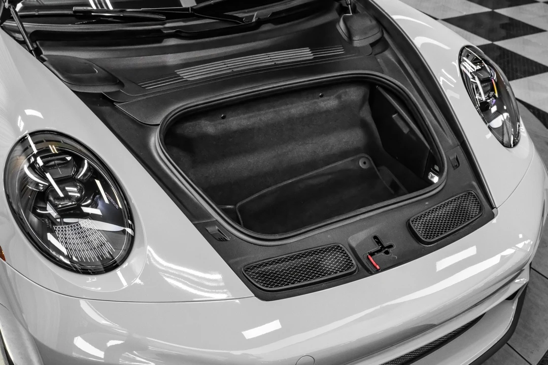 2024 Porsche 992 GT3 - Image 17 of 21