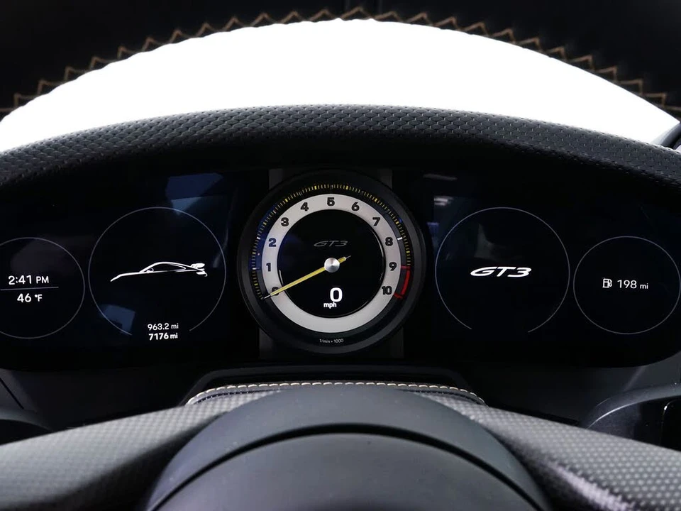 2024 Porsche 992 GT3 Touring - Image 21 of 29