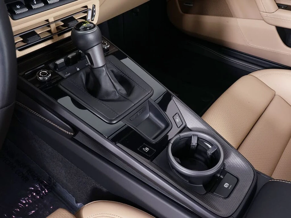 2024 Porsche 992 GT3 Touring - Image 26 of 29