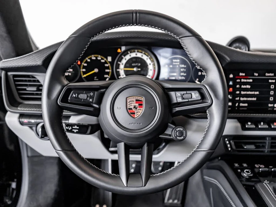 2024 Porsche 992 GT3 Touring - Image 18 of 31