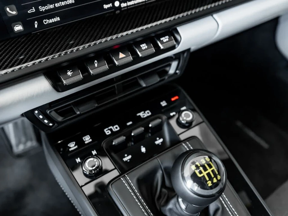 2024 Porsche 992 GT3 Touring - Image 22 of 31