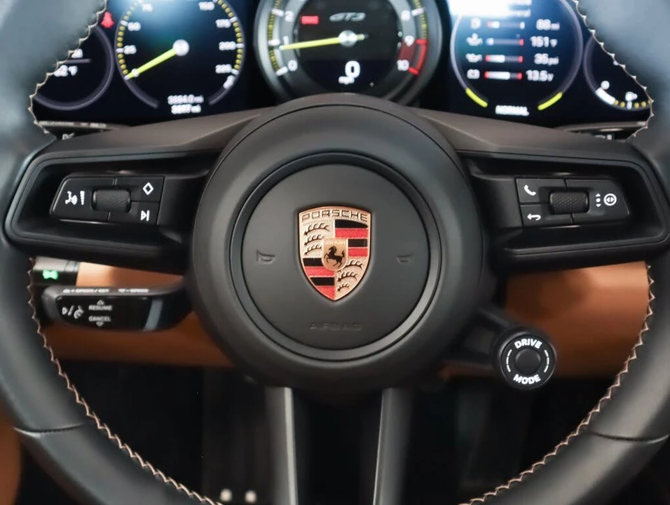 2024 Porsche 992 GT3 Touring - Image 14 of 30