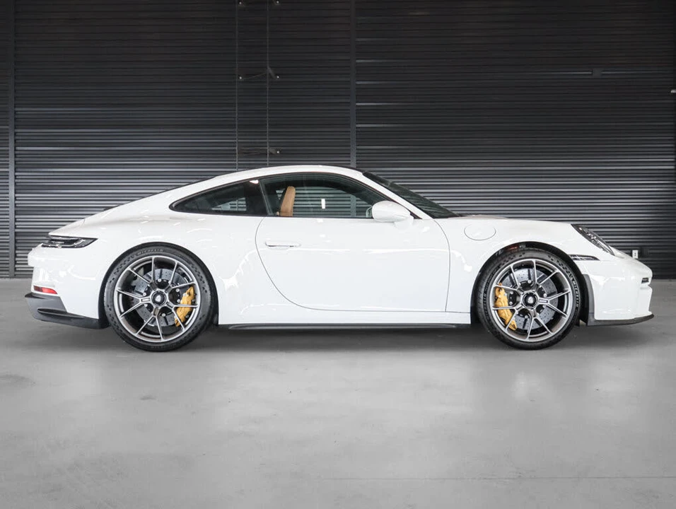 2024 Porsche 992 GT3 Touring - Image 11 of 30