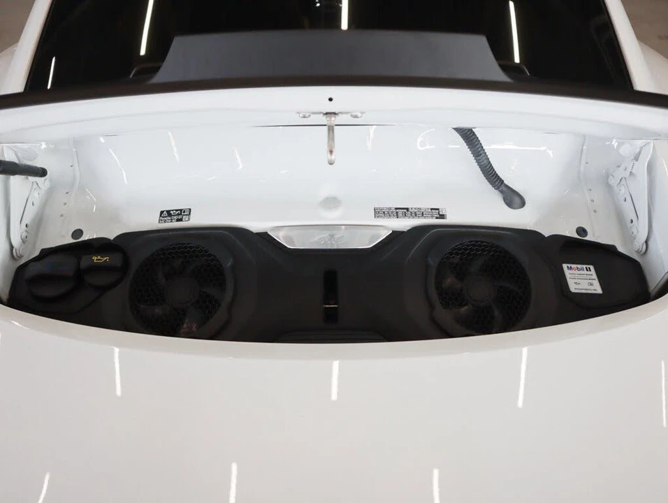 2024 Porsche 992 GT3 Touring - Image 27 of 30