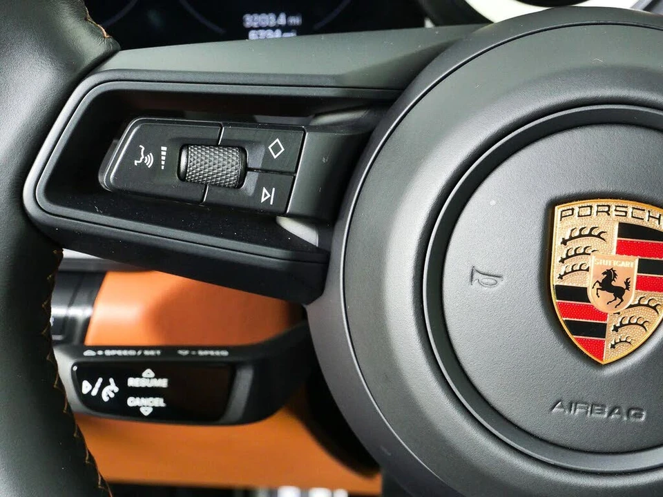 2024 Porsche 992 GT3 Touring - Image 11 of 17