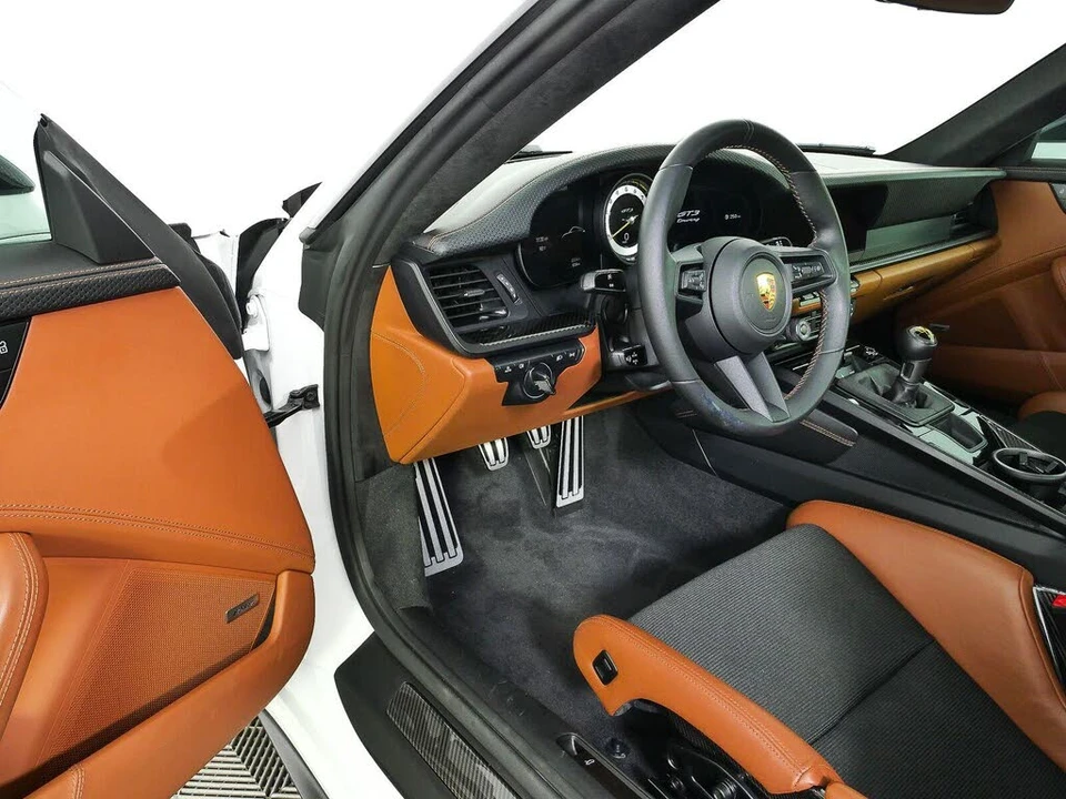 2024 Porsche 992 GT3 Touring - Image 8 of 17