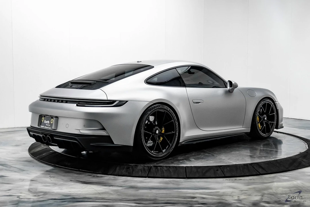 2024 Porsche 992 GT3 - Image 15 of 21