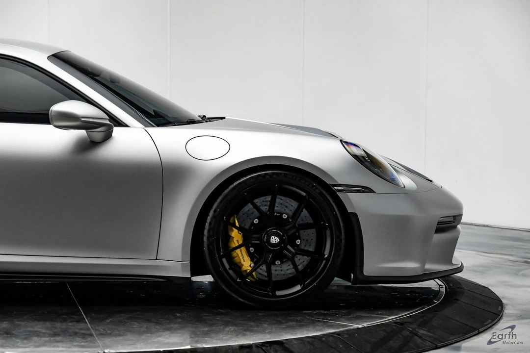 2024 Porsche 992 GT3 - Image 21 of 21