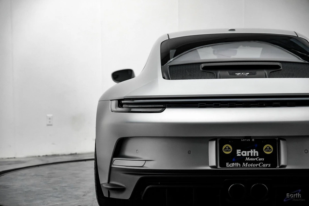 2024 Porsche 992 GT3 - Image 14 of 21