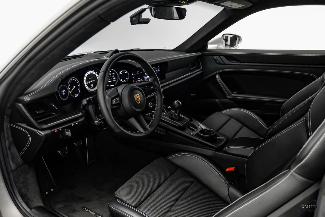 2024 Porsche 992 GT3 - Image 2 of 21