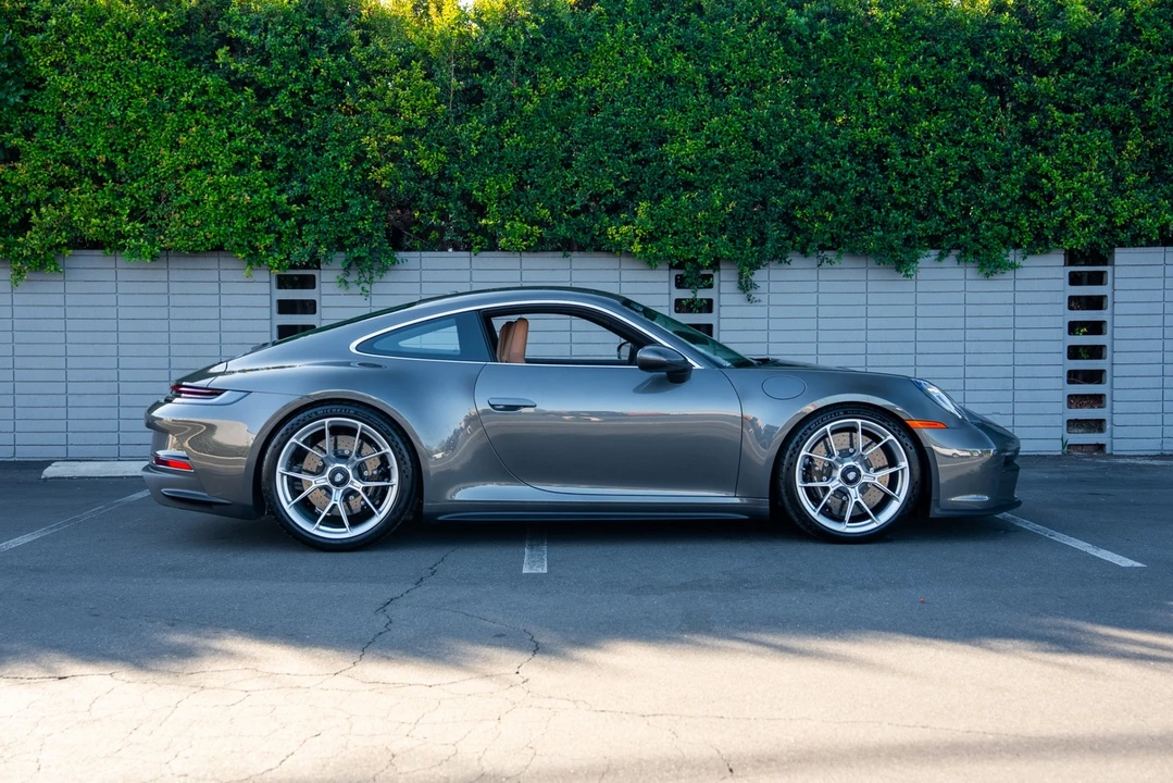 2024 Porsche 992 GT3 - Image 4 of 21