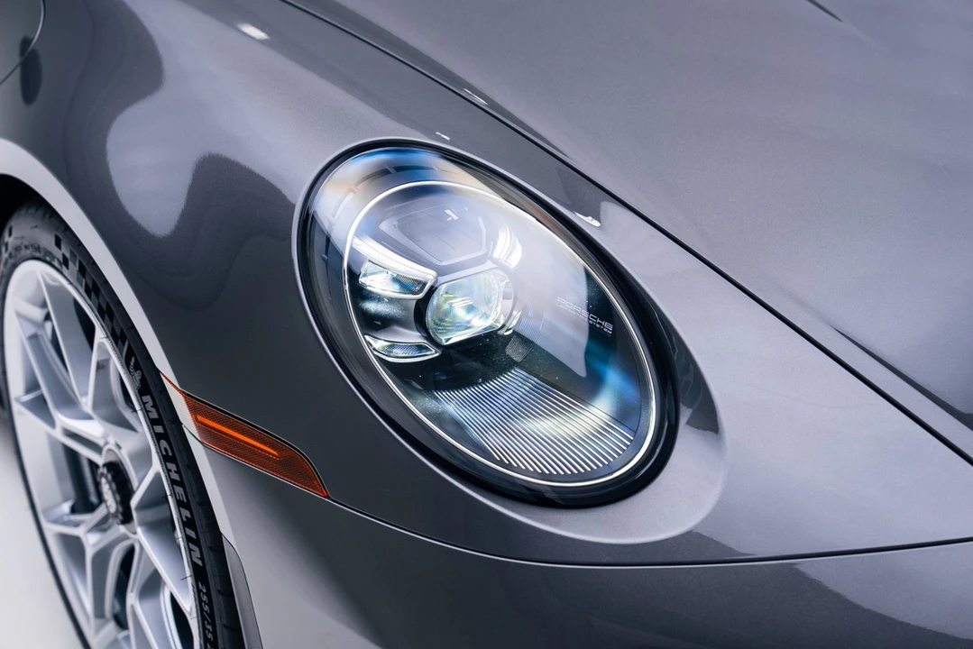 2024 Porsche 992 GT3 - Image 7 of 21