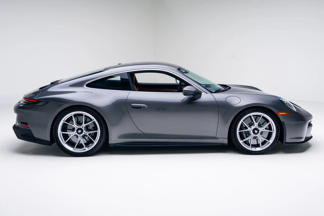 2024 Porsche 992 GT3 - Image 16 of 21