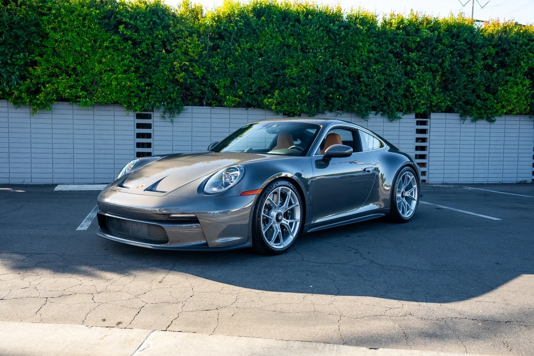 2024 Porsche 992 GT3 - Image 18 of 21