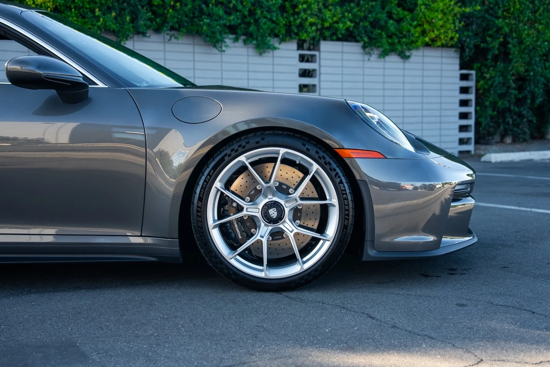 2024 Porsche 992 GT3 - Image 11 of 21