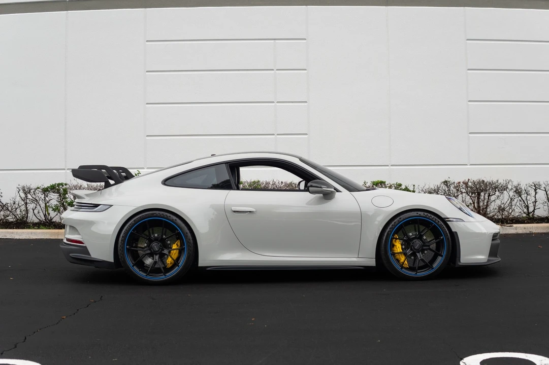 2024 Porsche 992 GT3 - Image 14 of 21