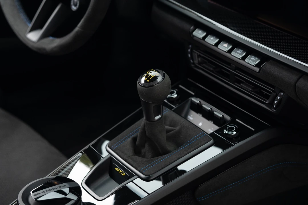 2024 Porsche 992 GT3 - Image 8 of 12