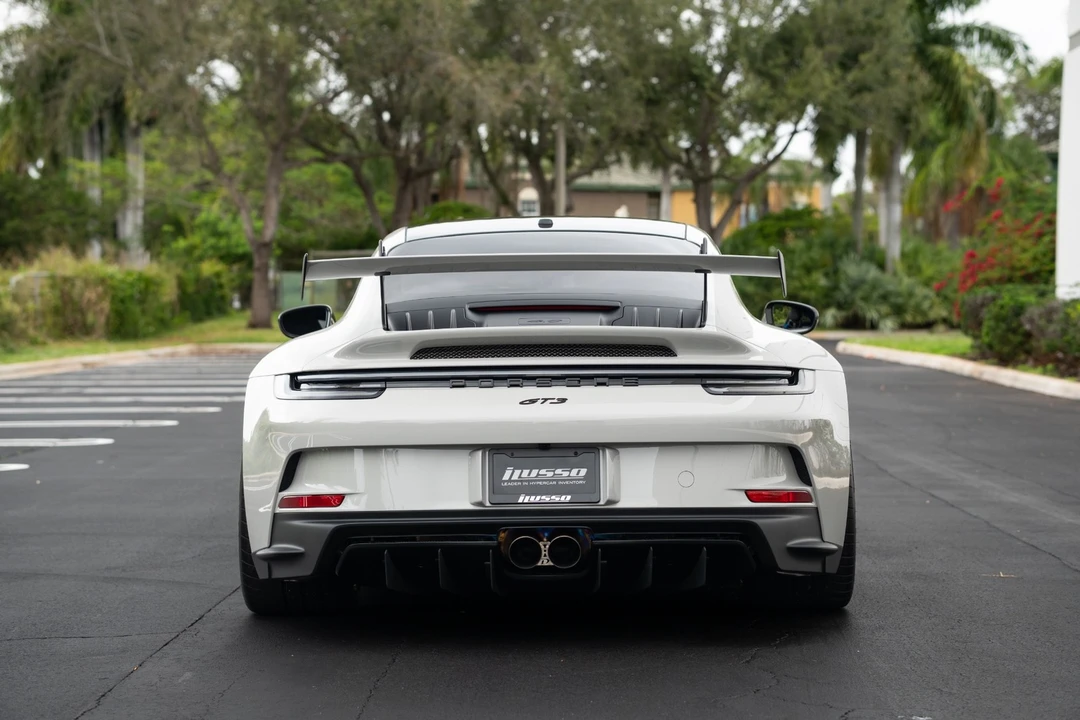 2024 Porsche 992 GT3 - Image 3 of 31