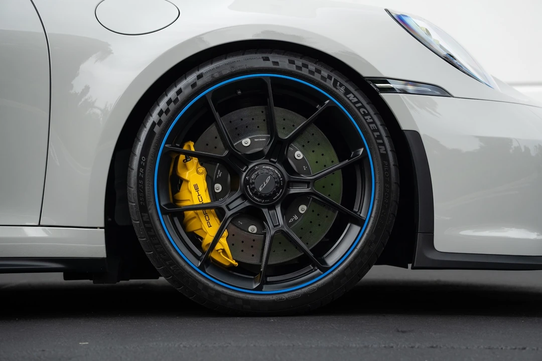 2024 Porsche 992 GT3 - Image 9 of 21