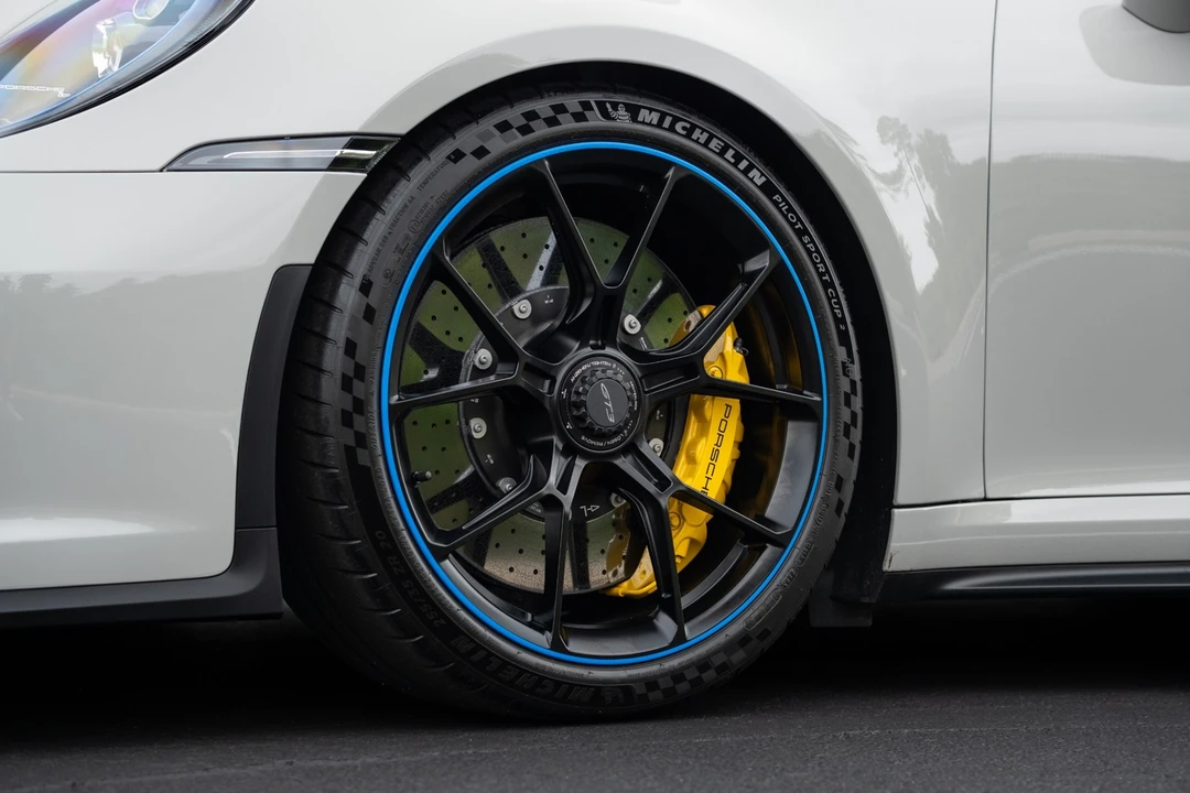 2024 Porsche 992 GT3 - Image 25 of 31