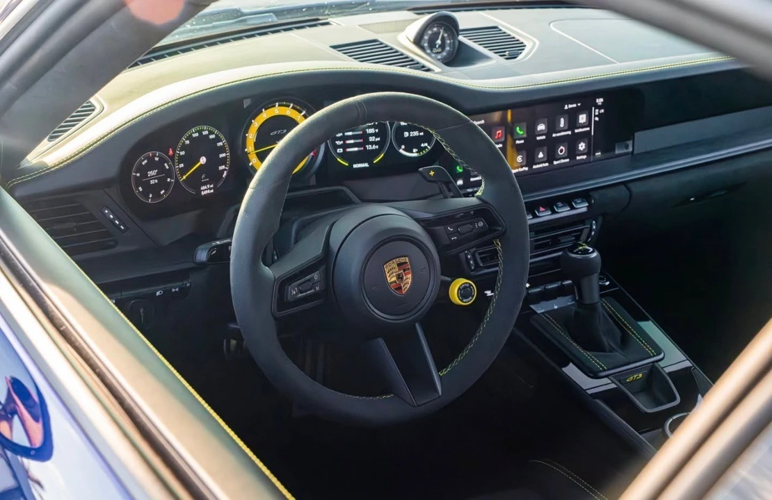 2024 Porsche 992 GT3 - Image 16 of 21