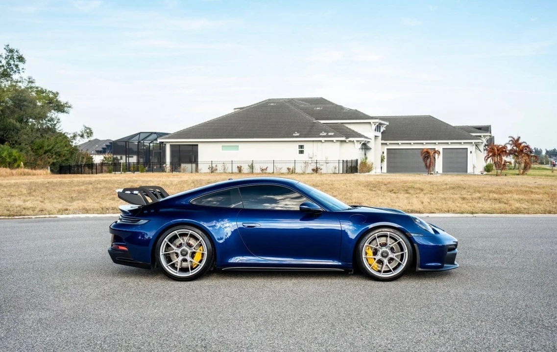 2024 Porsche 992 GT3 - Image 2 of 21
