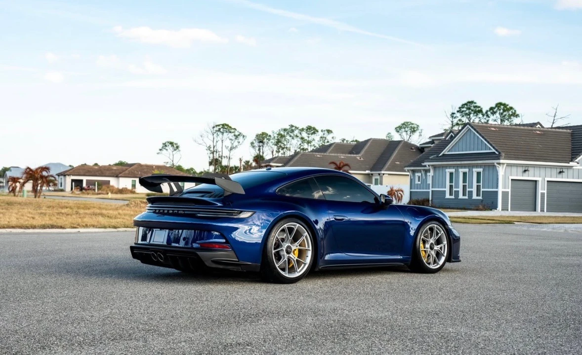 2024 Porsche 992 GT3 - Image 3 of 21