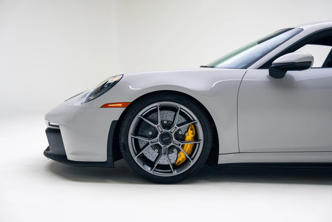 2024 Porsche 992 GT3 - Image 15 of 21