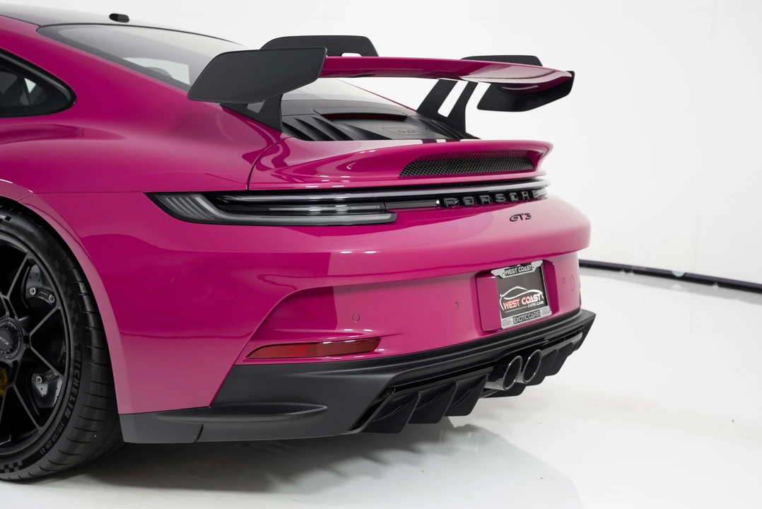 2024 Porsche 992 GT3 - Image 15 of 31