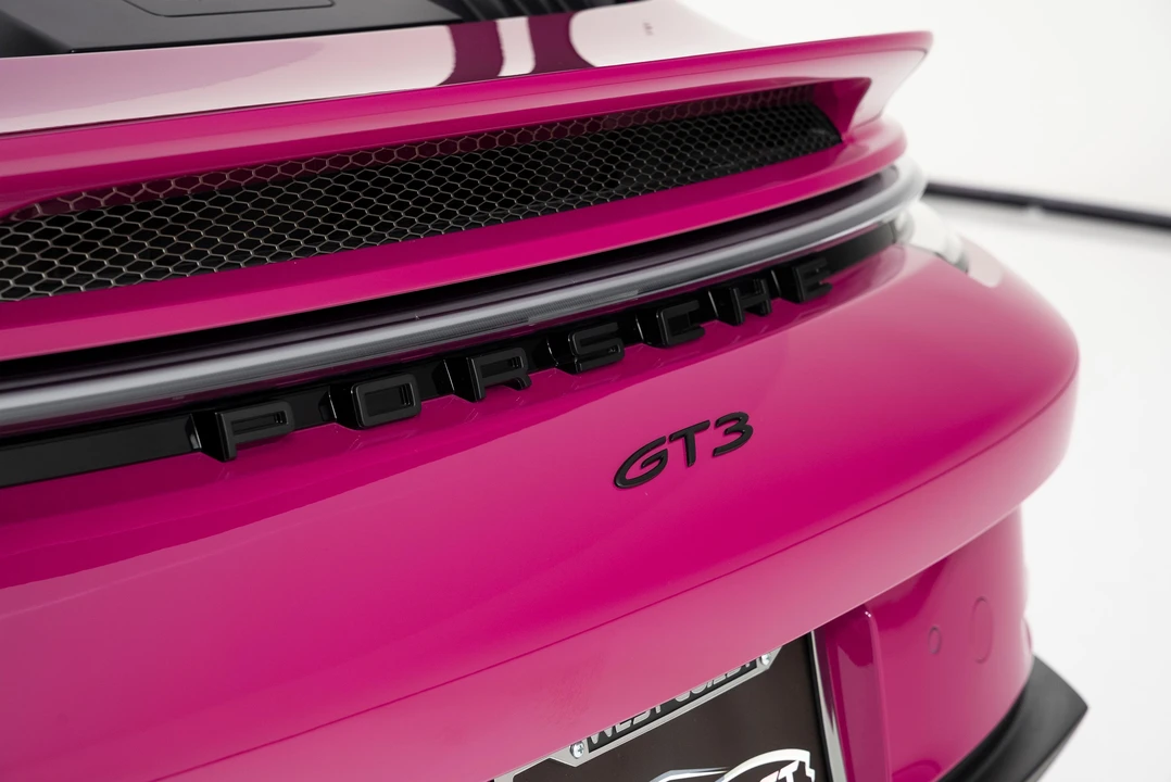 2024 Porsche 992 GT3 - Image 16 of 31
