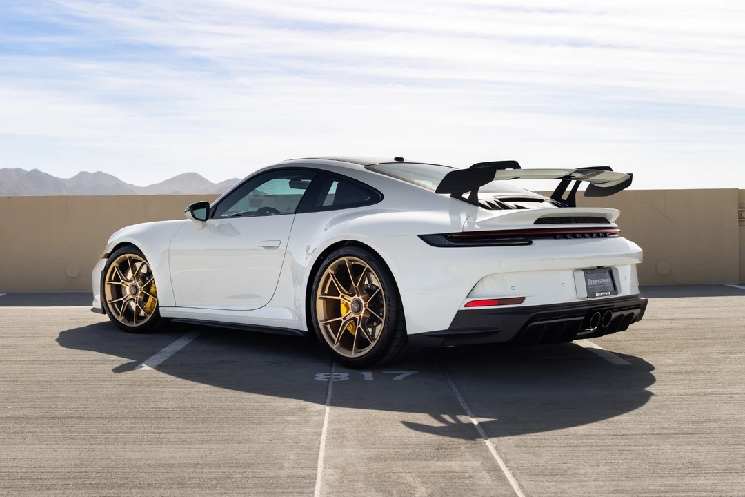 2024 Porsche 992 GT3 - Image 5 of 31