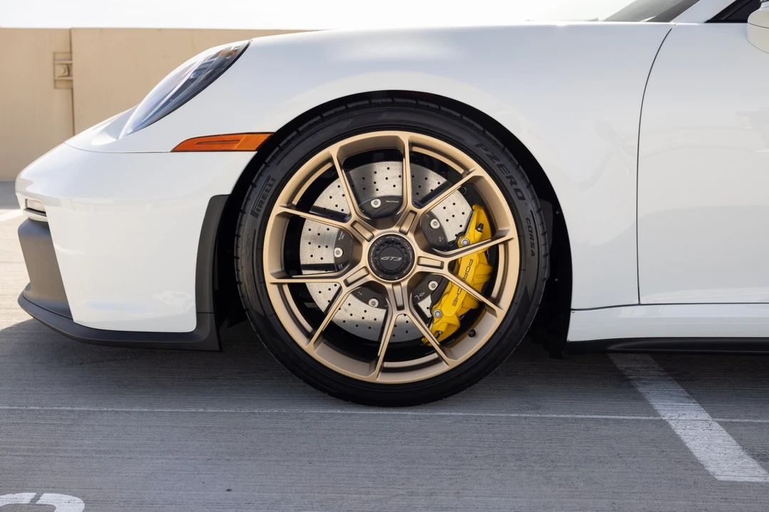 2024 Porsche 992 GT3 - Image 18 of 31