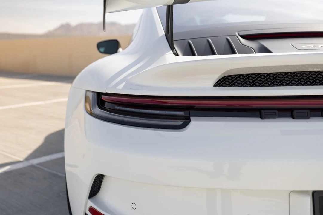 2024 Porsche 992 GT3 - Image 29 of 31