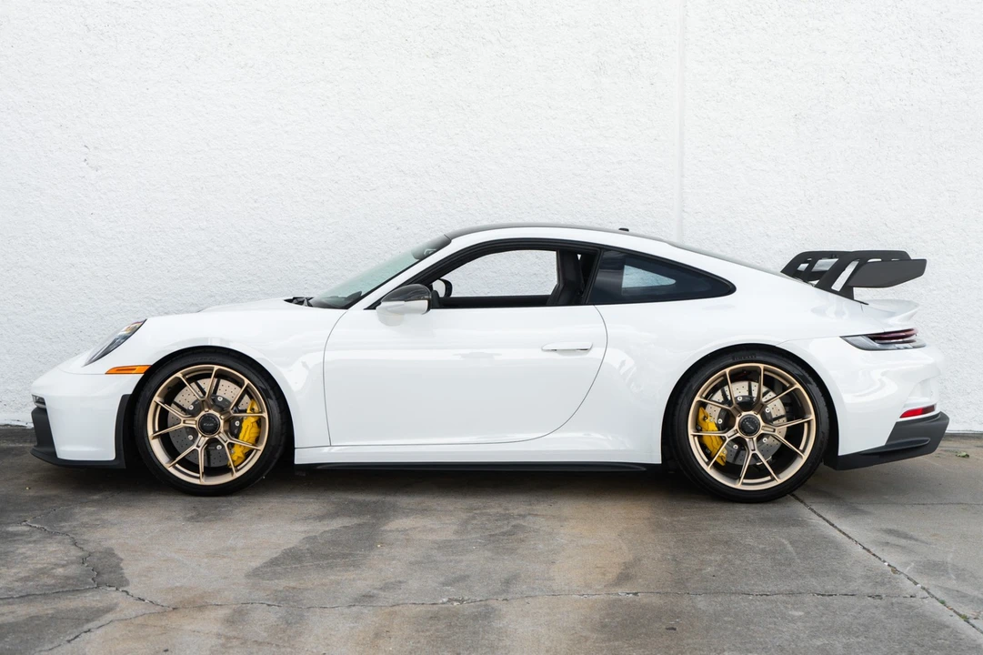 2024 Porsche 992 GT3 - Image 8 of 21