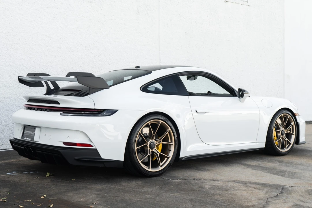 2024 Porsche 992 GT3 - Image 4 of 21