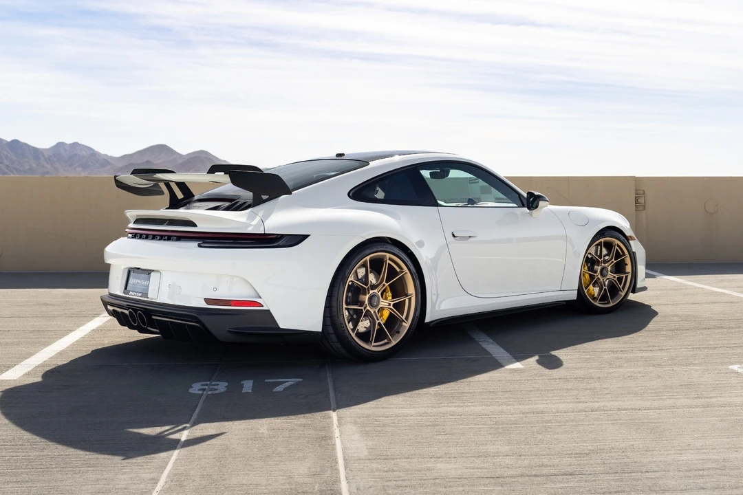 2024 Porsche 992 GT3 - Image 7 of 31