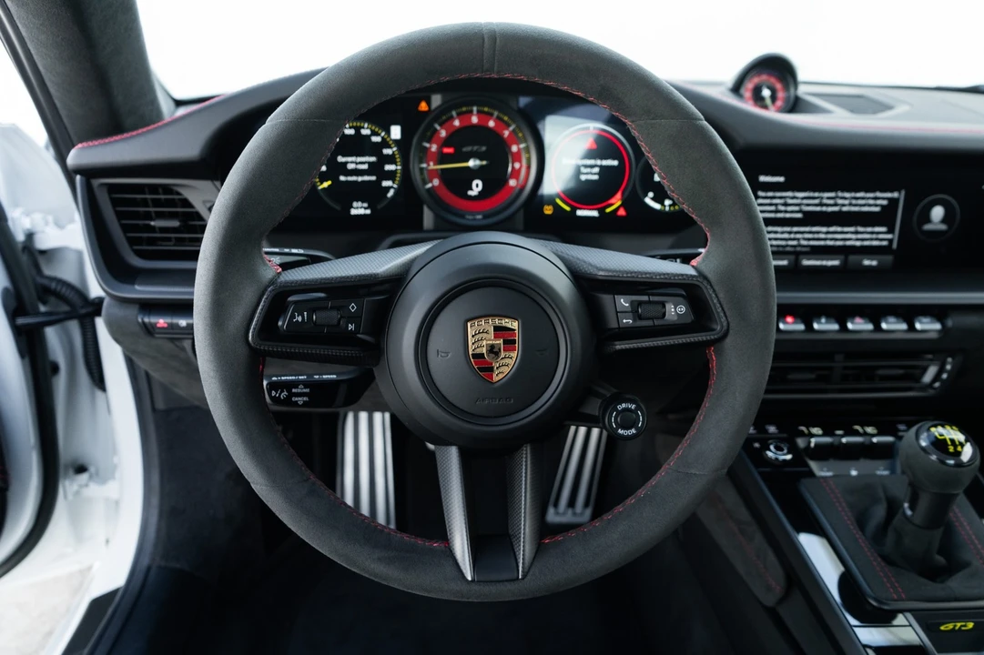 2024 Porsche 992 GT3 - Image 10 of 21