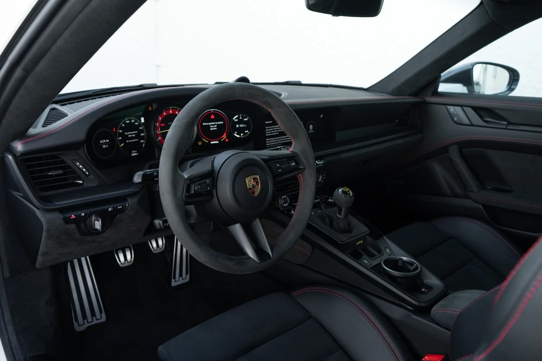 2024 Porsche 992 GT3 - Image 5 of 21