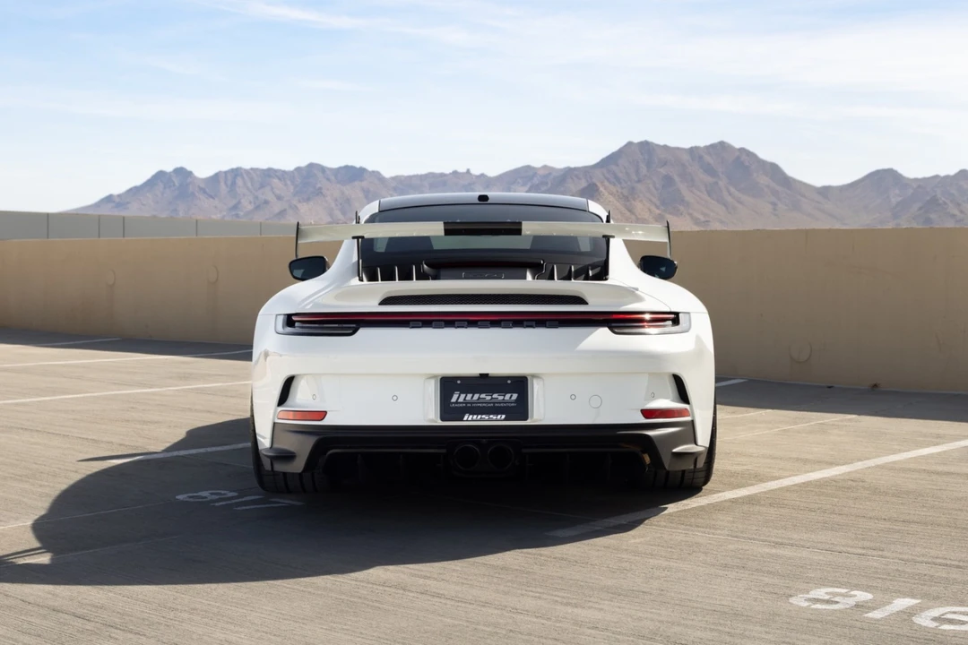 2024 Porsche 992 GT3 - Image 6 of 31