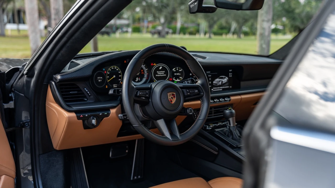 2024 Porsche 992 GT3 - Image 14 of 21