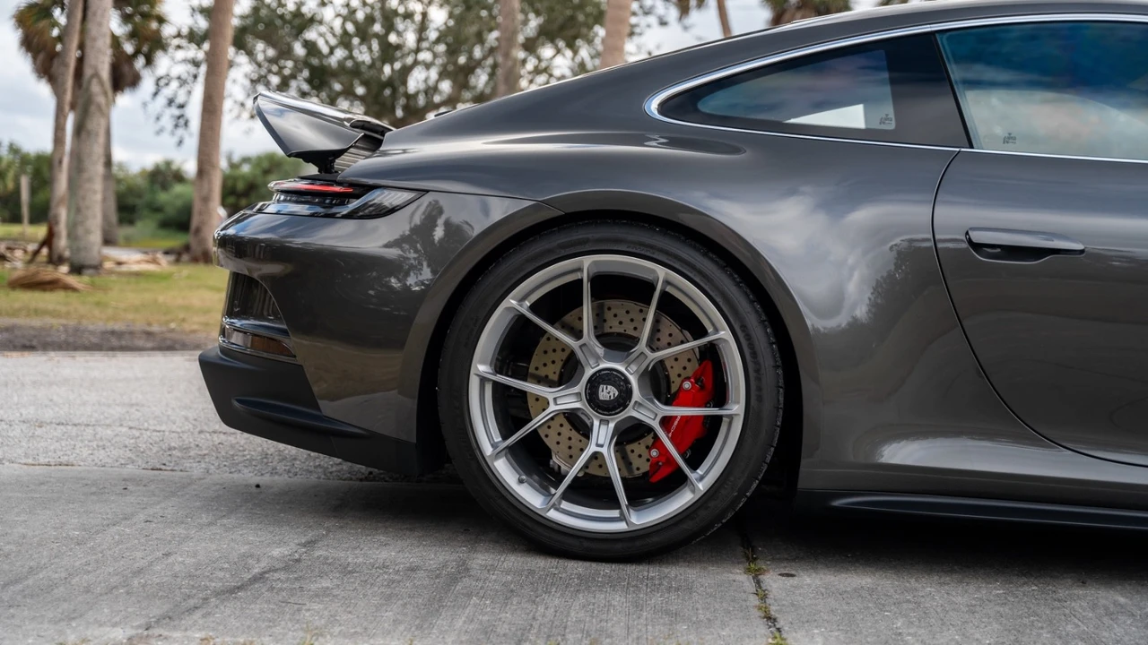 2024 Porsche 992 GT3 - Image 7 of 21