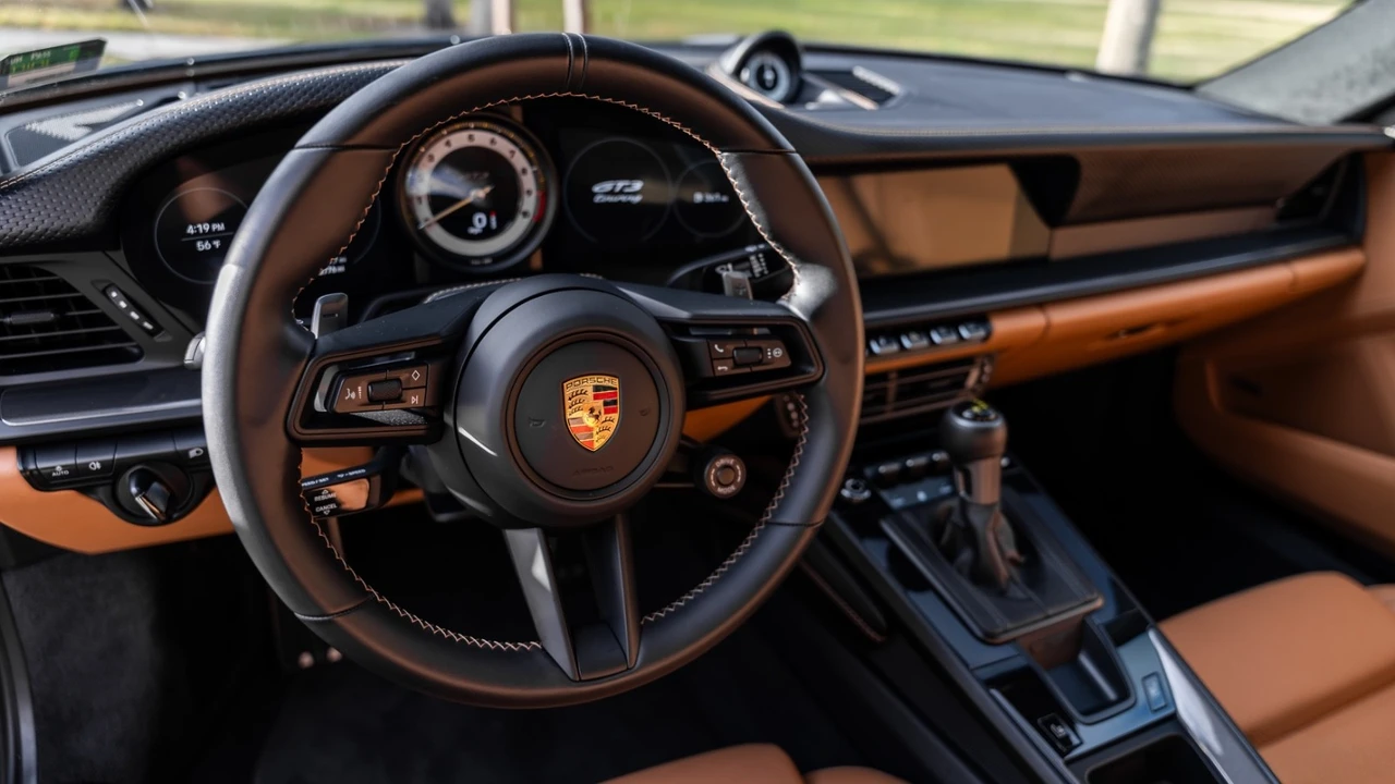 2024 Porsche 992 GT3 - Image 20 of 21