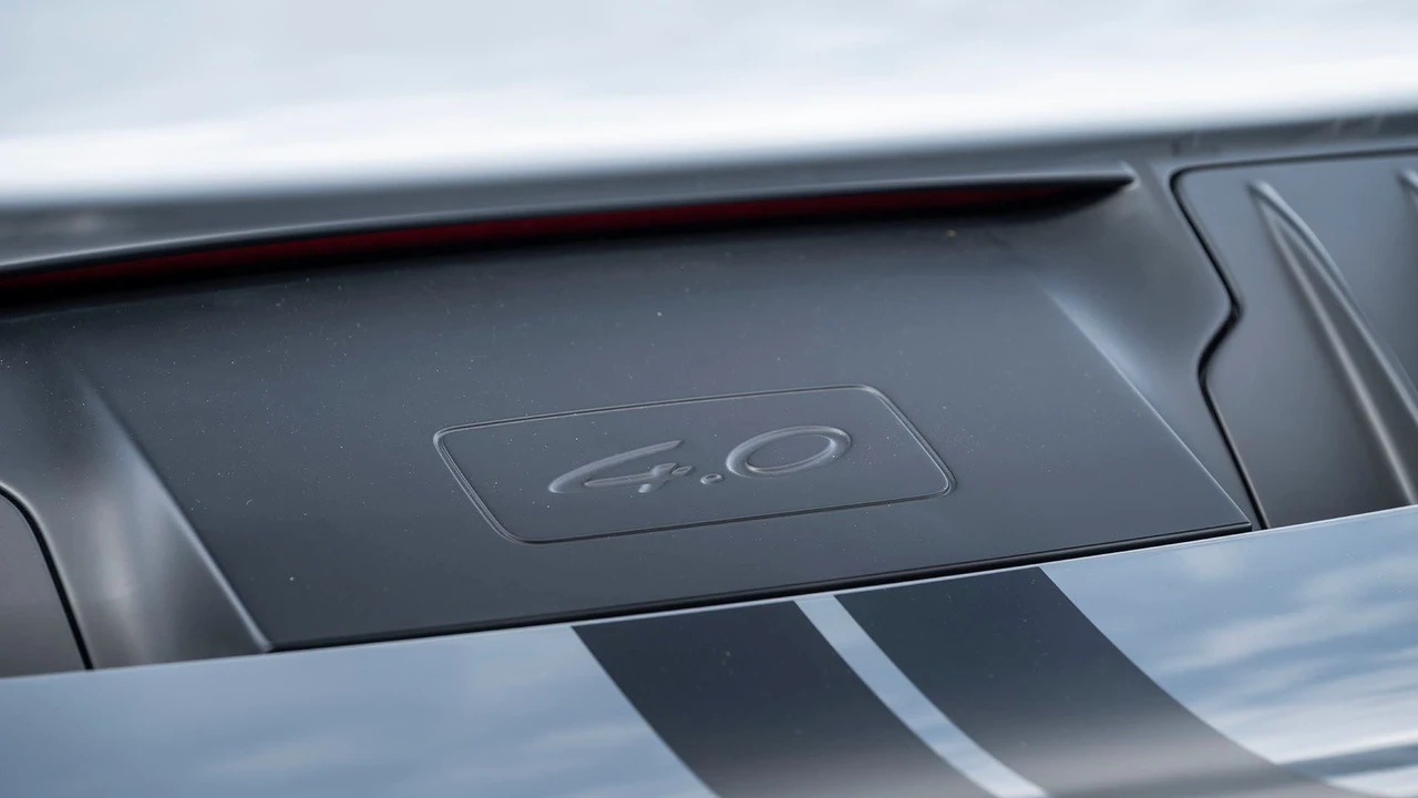 2024 Porsche 992 GT3 - Image 9 of 31