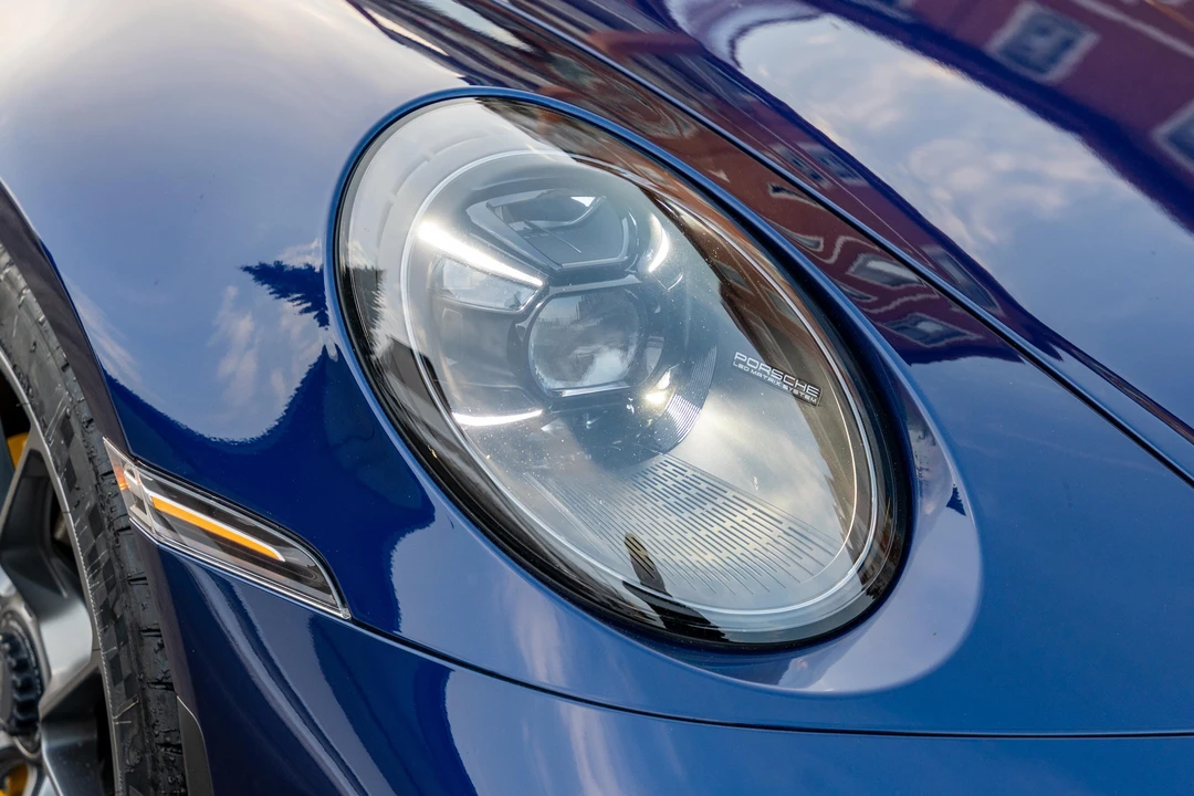 2024 Porsche 992 GT3 - Image 17 of 31