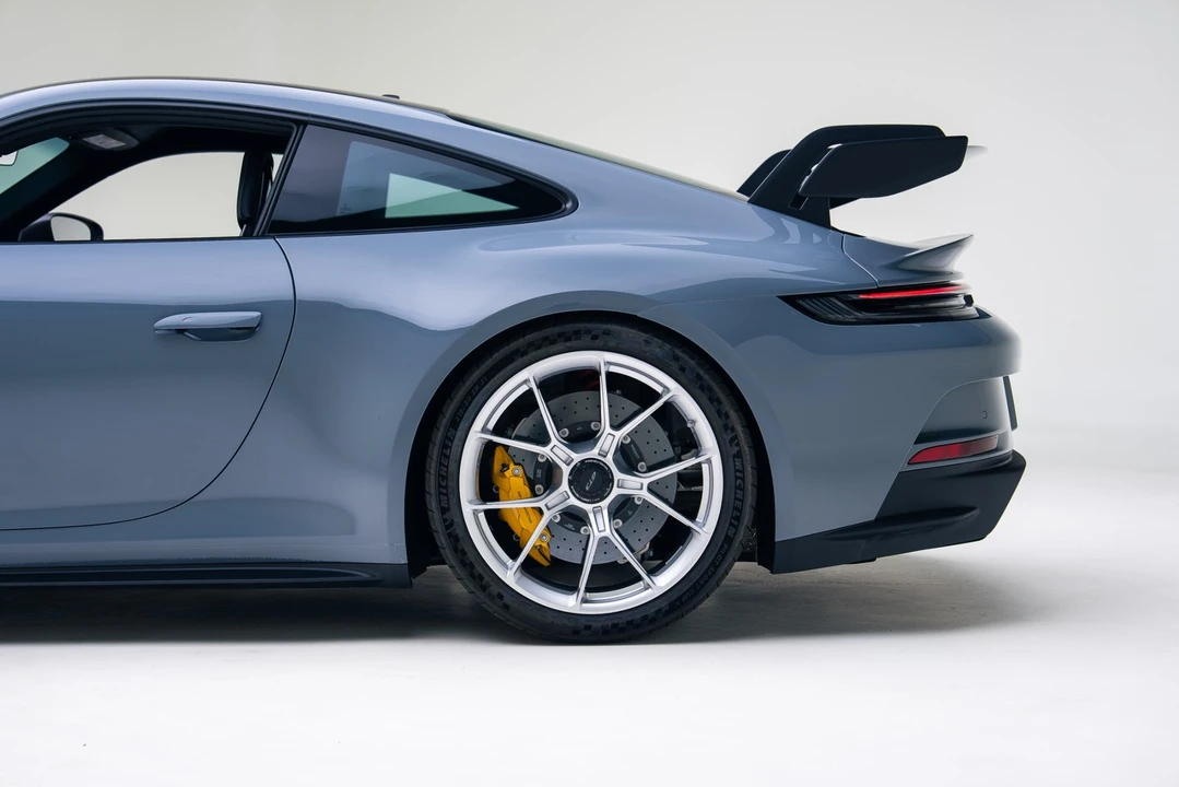 2024 Porsche 992 GT3 - Image 13 of 21
