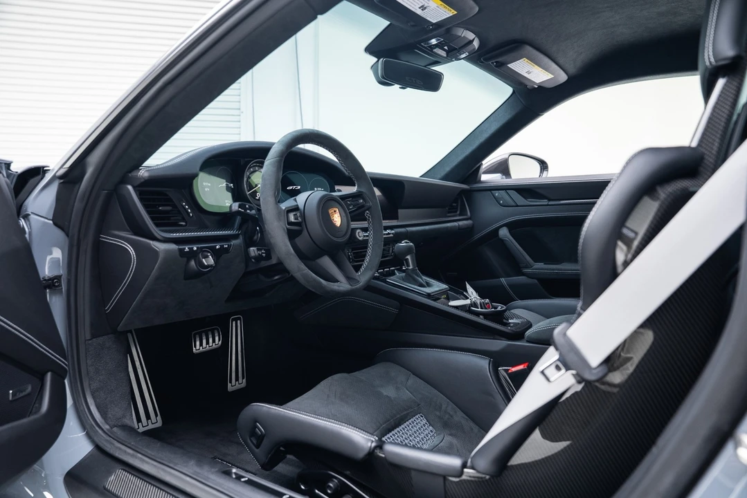 2024 Porsche 992 GT3 - Image 2 of 21