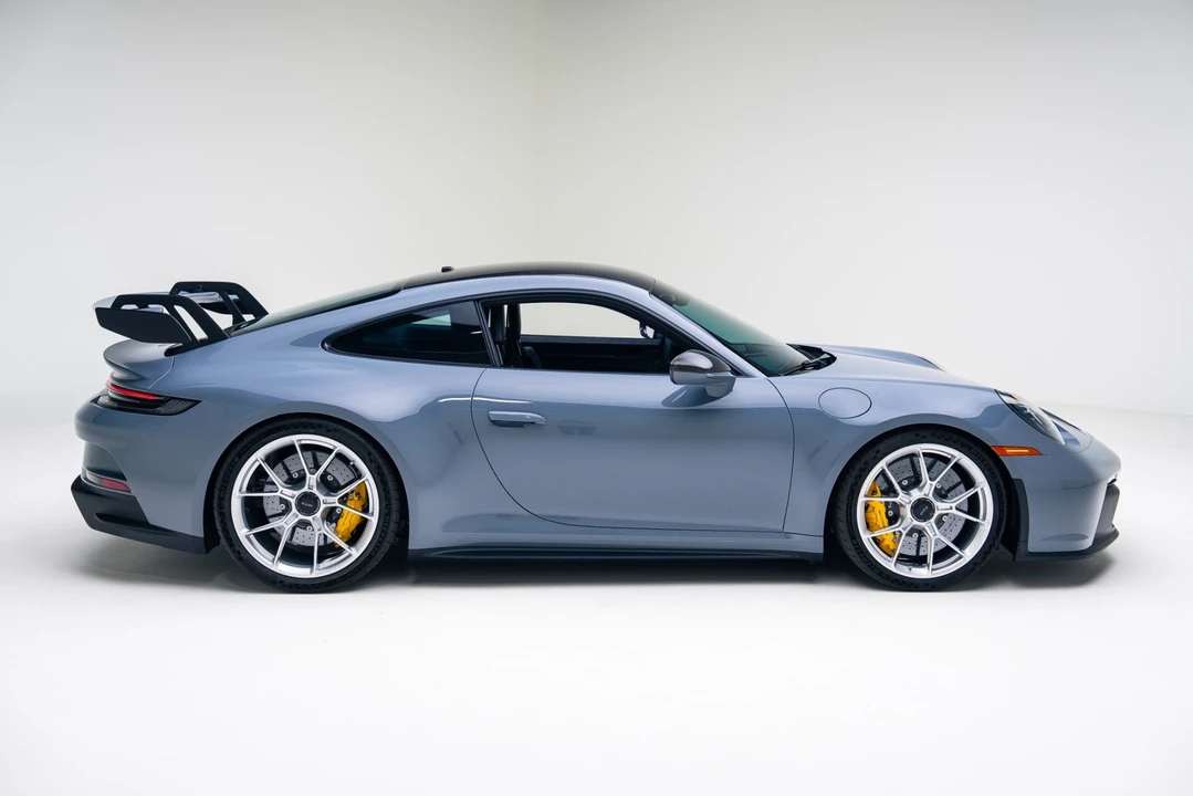 2024 Porsche 992 GT3 - Image 19 of 21