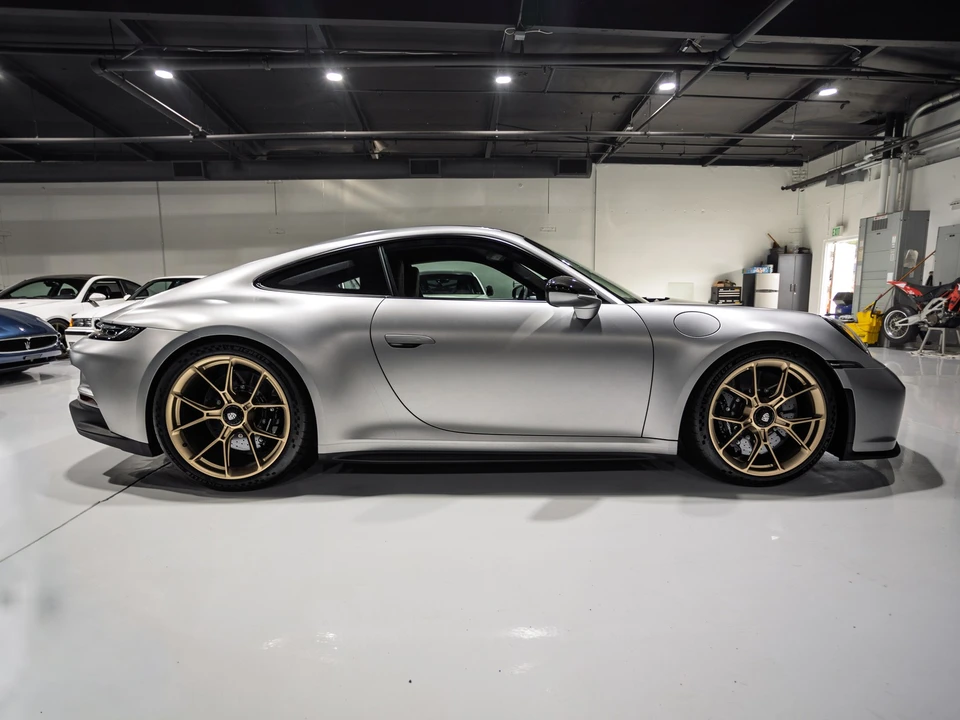 2024 Porsche 992 GT3 - Image 4 of 13