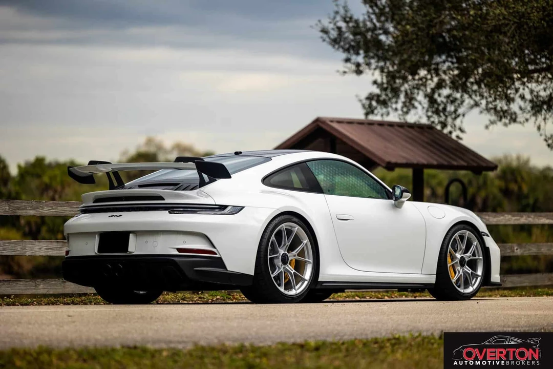 2024 Porsche 992 GT3 - Image 5 of 31