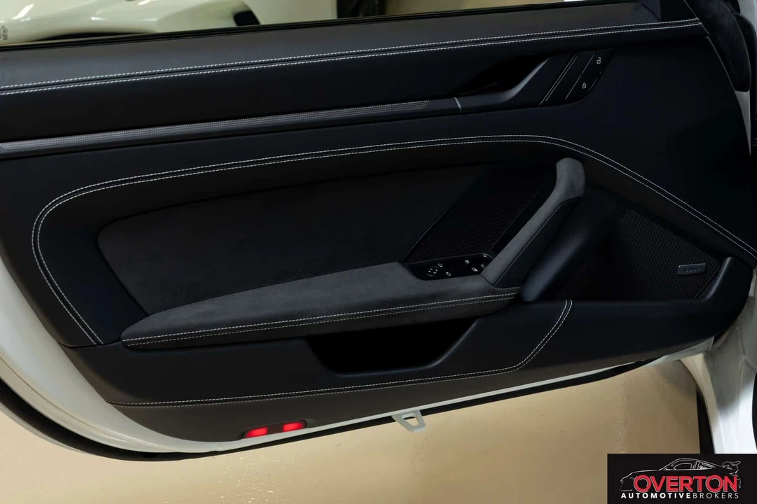 2024 Porsche 992 GT3 - Image 27 of 31